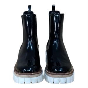 Gianni Bini Black Patent Leather Slip On Ankle Boots Size 9M